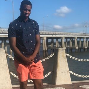 Meet your Posher, Henry